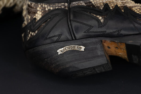 SENDRA NAHKA BOOTSIT - Image 4