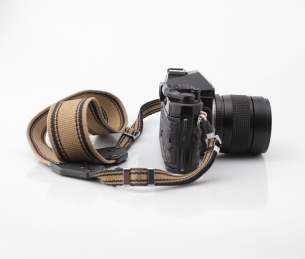 YASHICA FX-3 FILMIKAMERA JA OBJEKTIIVI - Image 3