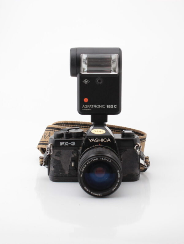 YASHICA FX-3 FILMIKAMERA JA OBJEKTIIVI - Image 6