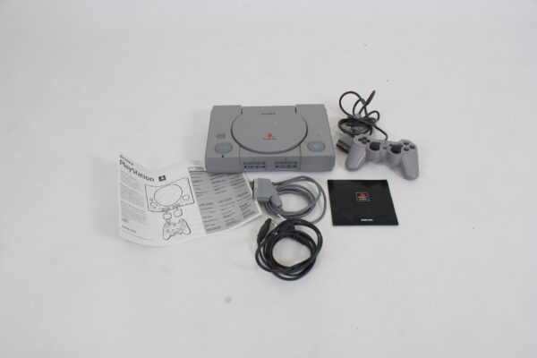 PLAYSTATION 1 PELIKONSOLI - Image 3
