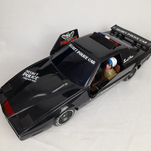 POLIISIAUTO KUAN WU TOYS SECRET POLICE CAR