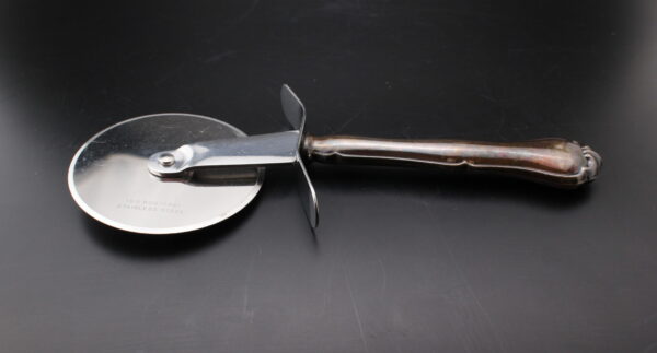 CHIPPENDALE PIZZALEIKKURI - Image 3