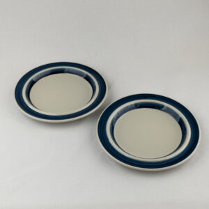 ARABIA ANEMONE LAUTASET 2 KPL
