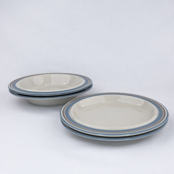 ARABIA UHTUA LAUTASET 4 KPL - Image 2