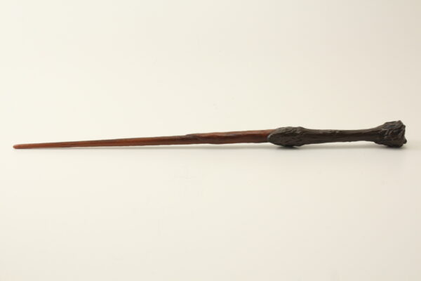 HARRY POTTER KERÄILYFIGUURIT & TAIKASAUVAT - Image 13
