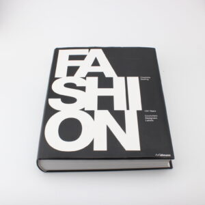 CHARLOTTE SEELING FASHION: 150 YEARS COUTURIERS DESIGNERS LABELS