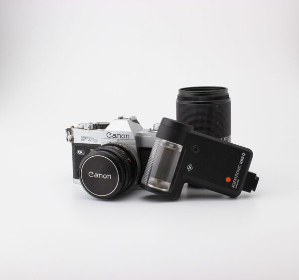 CANON FTB QL KAMERA JA TARVIKKEITA - Image 2