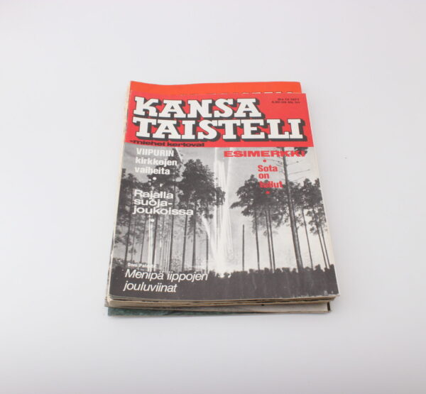 KANSA TAISTELI - MIEHET KERTOVAT LEHTIÄ VUOSILTA 1960, 1961, 1977 JA 1978 - Image 7