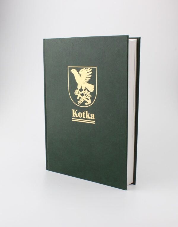 KOTISEUTUMME VÄRIKUVINA KOTKA