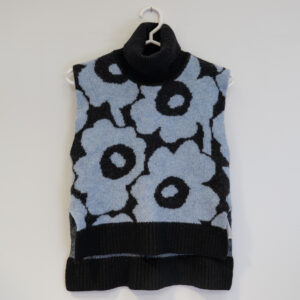 MARIMEKKO TAUSTA UNIKKO LIIVI
