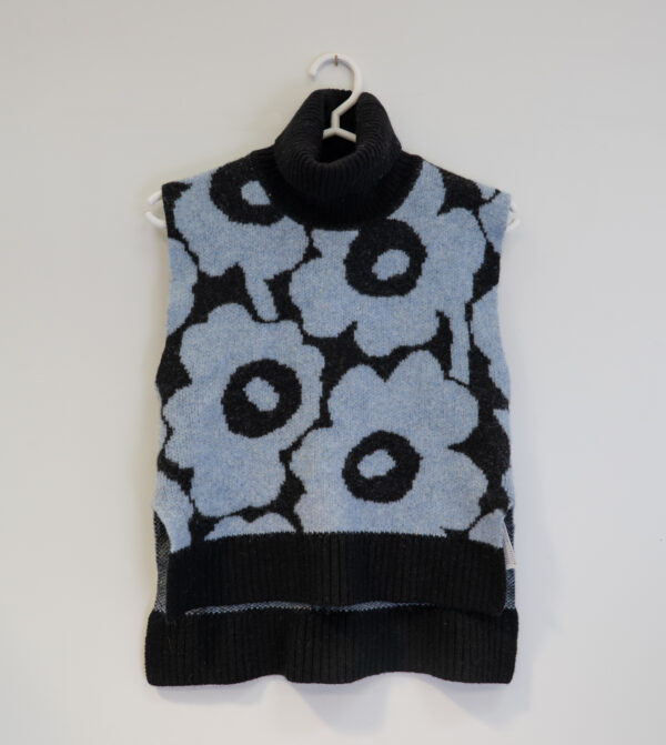 MARIMEKKO TAUSTA UNIKKO LIIVI