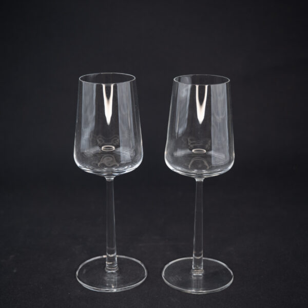 IITTALA ESSENCE VALKOVIINILASIT 2 KPL