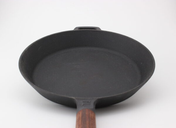 FISKARS NORDEN VALURAUTAPANNU 28 CM - Image 3