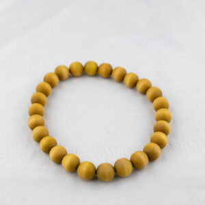 AARIKKA PUUHELMINAUHA