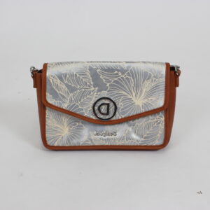 DESINGUAL AKELA AMORGOS OLKALAUKKU