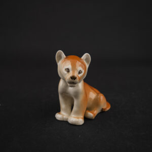 LOMONOSOV LEIJONANPENTU FIGUURI