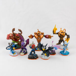 SKYLANDERS FIGUURIT 9 KPL