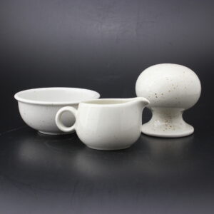 PENTIK HALLA SOKERIKKO, KERMAKKO JA SIROTIN