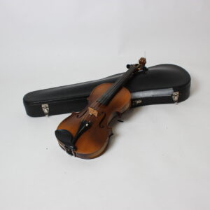 ANT. STRADIVARIUS CREMONENSIS VIULU