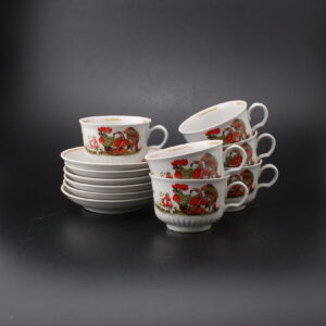 VINTAGE TEEKUPPI JA ASETTI, 6 KPL