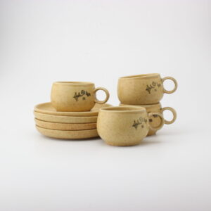 PENTIK HIISI KUPPI JA ASETTI, 4 KPL