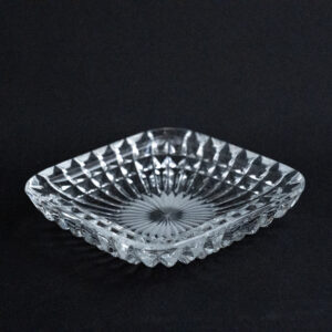 RIIHIMÄEN LASI, KRISTALLINEN TUHKAKUPPI