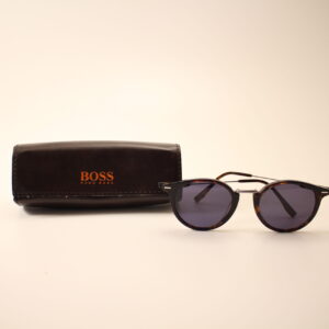 HUGO BOSS AURINKOLASIT + KOTELO