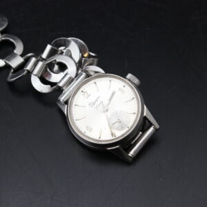 OLYMPIC LADY VINTAGE RANNEKELLO